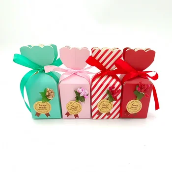 Sıcak Satış Kişilik DIY Karton Şeker Kutuları Bebek Duş Doğum Günü Partisi İyilik Hediye Şeker Kutusu Ambalaj Kağıt Torbalar Kurdele ile