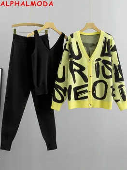 ALPHALMODA 2022 Kış Yeni Graffiti Mektup Hırka + Yelek + koşu pantolonları Kadın 3 adet Rahat Kazak Takım Elbise 5