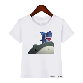 Erkek t-shirtü Komik Sharking İle Sharkdog Karikatür Baskı Çocuk Tshirt Yaz Erkek Giysileri Beyaz Kısa kollu gömlek Tops