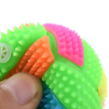 6cm Pet Köpek Kauçuk Voleybol Topu Yanıp Sönen İnteraktif Esneklik Topu Çiğnemek Oyuncaklar Iq Eğitim Oyuncaklar Rastgele Renk