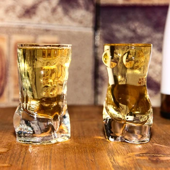 Seksi Bayan Erkek Dayanıklı Çift Duvar viski bardağı Şarap Shot Yaratıcı Vücut Şekli Cam cam kupa Büyük Göğüs Bira Bardağı 2