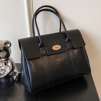 Büyük Çanta Bayan Çanta Yeni Lüks Tasarımcı Eğlence Retro alışveriş çantası Moda PU Deri Kadın postacı çantası Ücretsiz Kargo