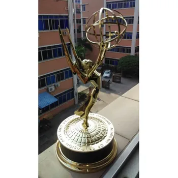 Gerçek 1:1 30 CM Metal Emmy Trophy Fabrika Doğrudan Satış Emmy trophy Ödülü Merit noel hediyesi