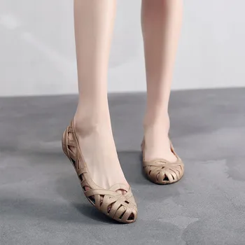 2022 Yeni Yaz Kadın Sandalet İçi Boş düz ayakkabı Kadın Sandalet Üzerinde Kayma Moda Yumuşak ışık Slaytlar Bayanlar Rahat plaj ayakkabısı 3