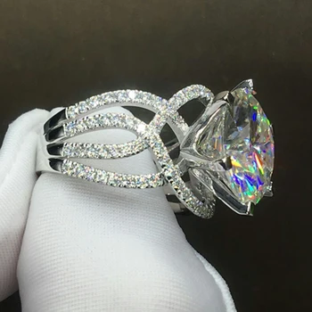 Huitan Zarif Kadın aşk yüzüğü Muhteşem Düğün Bantları Aksesuarları Göz Kamaştırıcı Beyaz CZ Moda Yüzükler kadın mücevheratı Toptan