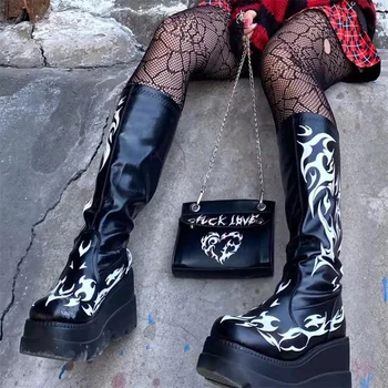 Kadın Platformu Çizmeler Siyah Gotik Tarzı Serin Punk Motosiklet Çizmeler Kadın Takozlar Topuklu Uyluk Yüksek Çizme Kadın Ayakkabı Büyük Boy 43