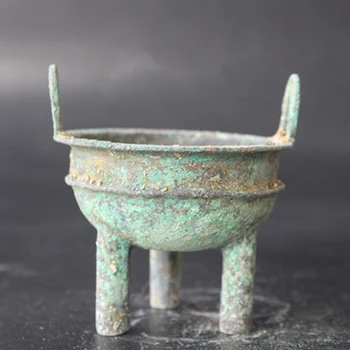 Koleksiyonu eski Çin bronzları, retro Han Hanedanı, mutfak eşyaları, üç ayaklı tripod, aromaterapi brülör, küçük süslemeleri