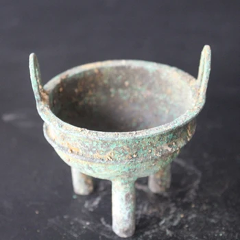 Koleksiyonu eski Çin bronzları, retro Han Hanedanı, mutfak eşyaları, üç ayaklı tripod, aromaterapi brülör, küçük süslemeleri 5