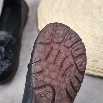 GKTINOO 2022 Bahar El Yapımı Vintage Yuvarlak Ayak Flats Ayakkabı Kadın Hakiki Deri Çiçekler Yumuşak Alt Slip-On Bayanlar Loafer'lar