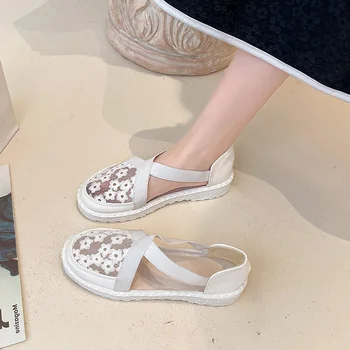 2022 Çiçek İçi Boş Kadın Ayakkabı Slip-on Casual Kadın Sneakers Flats Yuvarlak Ayak Kayma Yeni Yaz Eğlence Tatlı ayakkabı