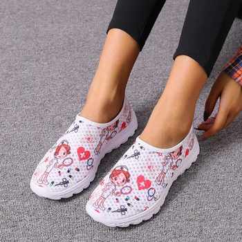 Yeni Kadın Flats Ayakkabı Karikatür Hemşire Doktor Baskı Kadın Sneakers Üzerinde Kayma Örgü Ayakkabı Nefes Kadın Loafer'lar Zapatos Planos 1