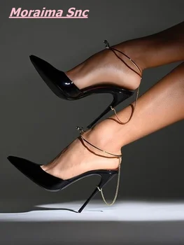 Yaz Yeni Lüks Kadın Sandalet Marka Metal Zincir Konfor Moda Sivri Burun Ince Yüksek Topuk Deri Seksi Parti Düğün Ayakkabı