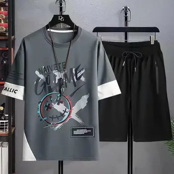 2022 Yaz Erkek Rahat Spor Setleri Yuvarlak Boyun Gülen Grafik T-shirt Şort Katı 2 Parça Takım Elbise Yeni Moda Hip Hop Erkek Giysileri 3
