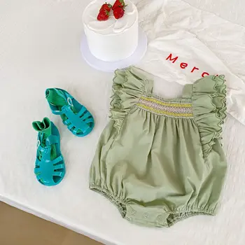2022 Yaz out işlemeli elbise bebek üçgen emekleme giysileri Uçan kollu Avokado yeşil romper Bebek yaz bebek giysileri 3