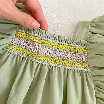 2022 Yaz out işlemeli elbise bebek üçgen emekleme giysileri Uçan kollu Avokado yeşil romper Bebek yaz bebek giysileri 5