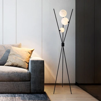 Yaratıcı zemin lambası 3D Baskı Ay Lambası Oturma Odası Yatak Odası Kanepe İçin LED Ferforje top zemin lambası Dekorasyon tripod lambası