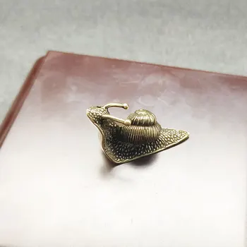 Katı Saf Pirinç Salyangoz Figürleri Minyatür Simülasyon Hayvan Oyuncak Masa Süsleme Masa Çay Evcil Antika Bakır El Sanatları Ev Dekorları