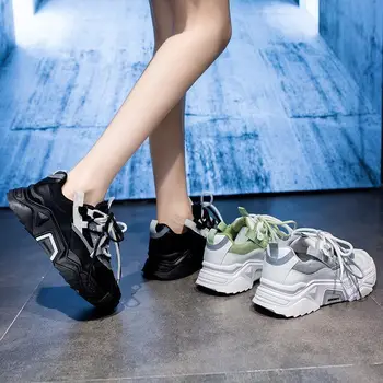 Kadın Ayakkabı Örgü Patchwork Eski Baba Ayakkabı Kalın Topuk beyaz ayakkabı Tasarımcısı Nefes koşu ayakkabıları Platformu Ayakkabı Kadın