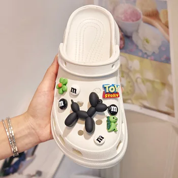 Balon Adam Kuromi Melodi Cinnamoroll Bir Set olarak Satılan ayakkabı tokası Yenilik Sevimli Karikatür Croc Takılar Dekorasyon Çocuk X-mas Parti Hediye