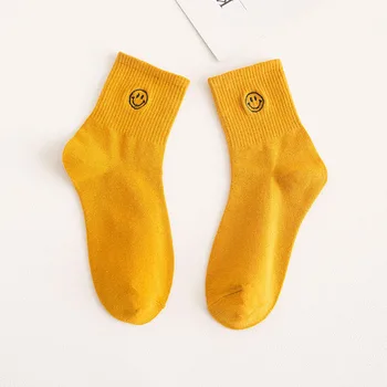 Gülen Yüz Harajuku Kadın Çorap Kawaii Sevimli Komik Pamuk Çorap Unisex Mutlu Casual Streetwear Kış sıcak Calcetines Mujer 2