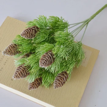 Yapay Plastik Çam 7 Dalları Çam Fıstığı Kozalakları Sahte Bitkiler Ağacı Noel Partisi Dekorasyon İçin Suni Çim Noel Ev Dekor 5