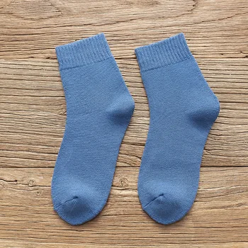 1 Çift Kış kadın Kalın Sıcak Düz Renk sert banyo havlusu Çorap Harajuku Retro Soğuk Dayanıklı Moda Rahat Çorap