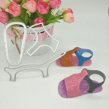 Yeni sevimli 3D sandalet, ayakkabı metal kesme kalıp, fotoğraf albümü karton DIY hediye kartı dekorasyon kabartma el sanatları