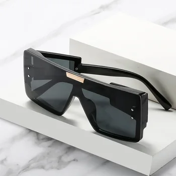 2022 Büyük Boy Kare Tek Lens Erkekler Kadınlar Shades Lüks Güneş Gözlüğü Marka Tasarımcısı Moda UV400 Vintage Gözlük Toptan