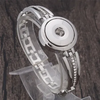 Xınnver Yapış Bilezik DIY Charms Gümüş Kaplama Bileklik Bilezik İle Kristal Fit 18mm Yapış Düğmeler Kadınlar Takı İçin ZE368