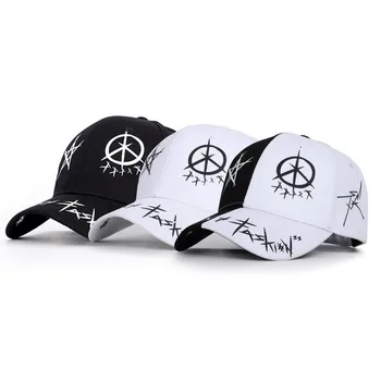 Unisex beyzbol şapkası s Siyah Ve Beyaz Renk Eşleştirme Pentagram Graffiti beyzbol şapkası Genç Erkek Kadın Bahar Yaz güneş şapkası