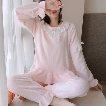 Kışlık pijama Setleri Kadın Mercan Kadife Dantel Rahat Yumuşak Kıyafeti Tatlı Ruffles Peluş Prenses İhale Pijama Rüzgar Geçirmez Basit 2