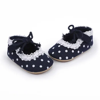 Prenses Güzel Toddler Bebek Kız Erkek Ayakkabı Beşik Ayakkabı Yay Çiçek Kayma Dantel Kemer Bebek Ayakkabıları 0 - 18M Nokta ropa de bebe niña
