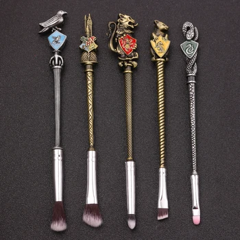Harry Potter makyaj fırçası Hogwarts Gryffindor Slytherin Ravenclaw Hufflepuff Koleji Metal makyaj fırçası es Hayranları Koleksiyonu Hediyeler