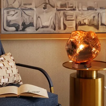 Iskandinav volkanik lav masa lambası Modern yaratıcı cam ortam ışığı Yatak odası oturma odası Dekorasyon için masaüstü ev Led aydınlatma