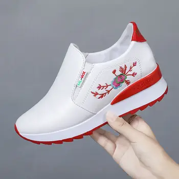 Kadın Rahat rahat ayakkabılar Yaz Loafer'lar üzerinde Kayma Karışık Renkler Hollow Out Artan İç Yükseklik Sneakers 1