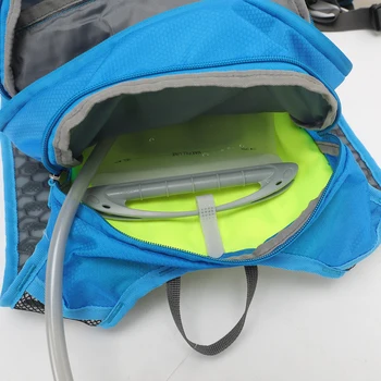Açık spor ultra hafif sırt çantası 16L, koşu, nemlendirici, hiking, Bisiklete binme, 2L su torbası ile