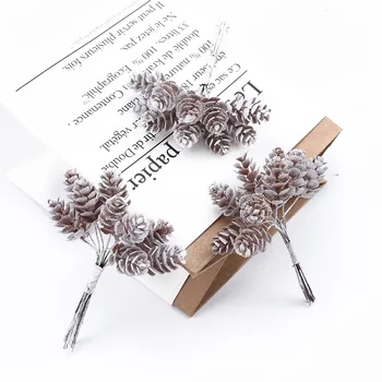 10 Adet Noel suni çam kozalağı Scrapbooking Çiçekler Ev Düğün Dekorasyon için Dıy Hediye şeker kutusu Ponpon Ucuz Yapay Bitkiler 0