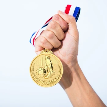 4 Renk Madalya Okul Spor Yarışması Oyunları Ödülleri Madalya Kupa hatıra madalyası Futbol Basketbol Koşu Toptan 4