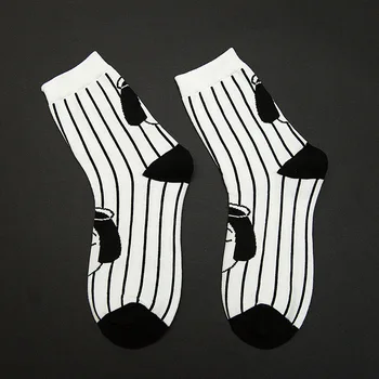 Kadın Erkek Unisex Komik Kafa Desenli Kısa Ekip Çorap Pamuk Komik Hipster Sanat Çorap Siyah ve Beyaz Tarzı Harajuku Ayak Bileği Sox 0
