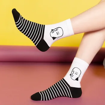 Kadın Erkek Unisex Komik Kafa Desenli Kısa Ekip Çorap Pamuk Komik Hipster Sanat Çorap Siyah ve Beyaz Tarzı Harajuku Ayak Bileği Sox 4