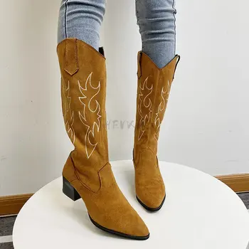 2022 Kadın Batı Kovboy çizmeleri Sivri kadın ayakkabısı Baskı Orta Buzağı Çizmeler Kış Tıknaz Topuk Takozlar Şövalye Botas Feminina 4