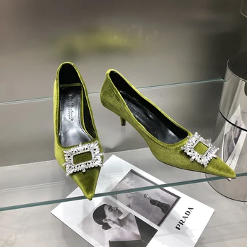 Moda Kadın Sivri Burun Pompaları Saten Sığ Kayma İnce Yüksek Topuklu Elbise Ayakkabı Taklidi Kristal Toka Tasarım Siyah Yeşil