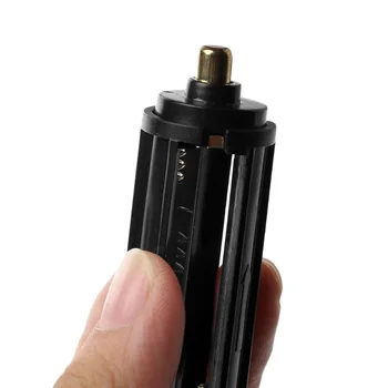 Siyah Silindirik Tip Plastik Pil Tutucu İçin 3 x AAA Pil Dönüştürücü Kutusu Oyuncak El Feneri Lamba Adaptörü Kılıf Dönüştürücü