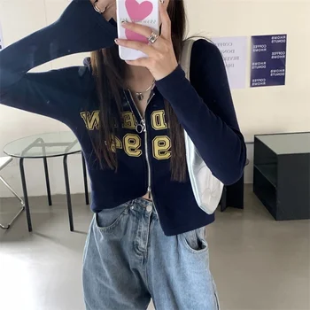 Deeptown Harajuku Gri Zip Up Crewneck Tişörtü Kadın Y2K Temel Mektup Baskı Uzun Kollu İnce Tişörtleri Kadın Kore Kırpma Üst