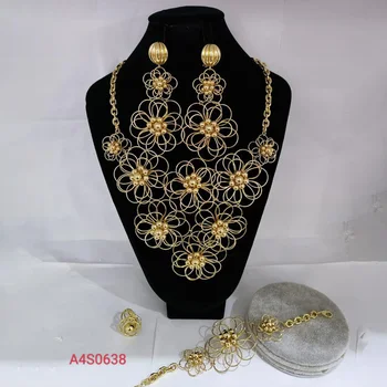 Afrika Mücevher Seti 18k Altın Renk Kelebek Tasarım Büyük Kolye ve Küpe Bohemia Kadınlar Dubai Parti Aksesuar Hediyeler