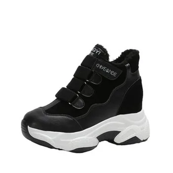 Yeni Kadın Kış Moda Aksak Sneaker Rahat Kürk Süet ayakkabı Deri Platformu Peluş Yüksek Baba Ayakkabı Bayanlar Kalın Alt ayakkabı 2