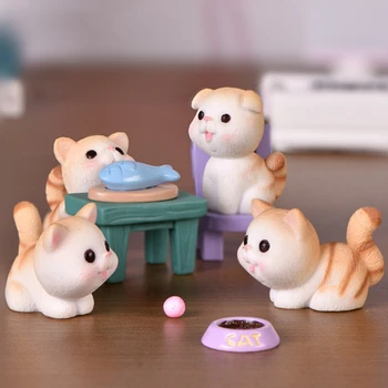 Sevimli Kediler Plastik Oyuncaklar Çocuklar için çocuk Oyuncak Mini Karikatür Kedi Balık Hayvanlar Modelleri doğum günü hediyesi DIY Süsler Ev Araba Dekor 1