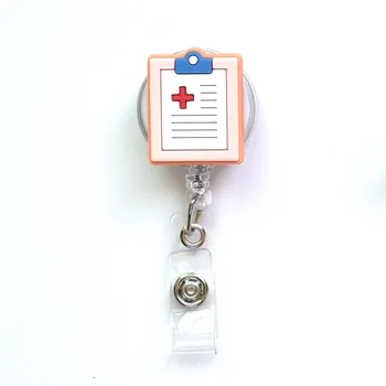 Yeni Tasarım 1 Adet Yüksek Kaliteli Silikon Geri Çekilebilir Hastane Hemşire Rozet Tutucu Makara Sevimli Karikatür kimlik kartı tutucu Anahtarlıklar