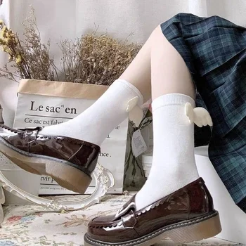 Kawaii Kadın Çorap Melek Kanat Pamuk Çorap Kadın Tatlı JK Lolita Kız Sox Bahar Yaz Rahat Yumuşak Sevimli Tasarım Bayanlar çorap