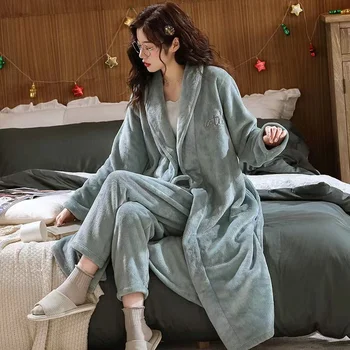 Yeni Kış Flanel Bornoz Kadınlar İçin Uzun Kollu Mercan Polar Bayanlar Pijama Setleri Kalın Sıcak Ev Giysileri Bornoz Takım Elbise Kadın 3
